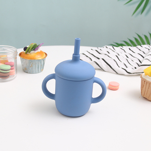 แก้วน้ำซิลิโคนแบบซับลิเมชันกันหกสำหรับเด็กหัดเดินพร้อมฝาหลอดดูดฉลากตามสั่ง - Product Image 6