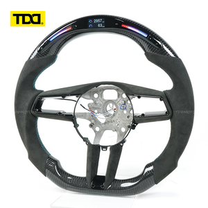 Volant en fibre de carbone LED véritable TDD compatible avec Porsche 992 Caycanne - Product Image 1