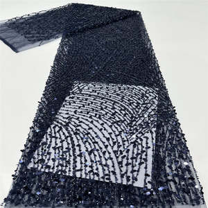 Robe de soirée en dentelle à motif floral avec broderie de perles brillantes et de paillettes 100% polyester soluble dans l'eau pour sacs et décoration intérieure - Product Image 6