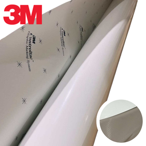 Film adhésif graphique blanc 3M 180C-10 hautement extensible, sans résidus, conformable, pour graphismes de bus et de flotte - Product Image 1