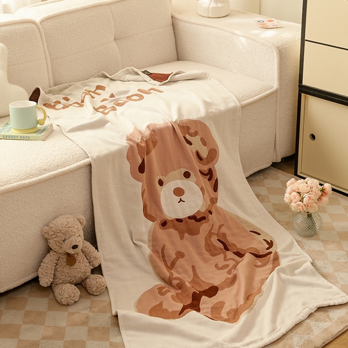 Four layers of gauze Dot-patterned bear cub