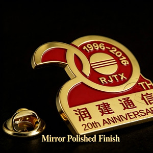 Épingles à revers en métal personnalisées, alliage de zinc, émail dur, plaqué or, badge d'anniversaire, design gratuit, logo personnalisé, cadeaux souvenirs - Product Image 4