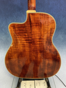 <span class=keywords><strong>Guitare</strong></span> acoustique gypsy artisanale Yunzhi de 16 pouces, corps creux en érable flammé, couleur originale, table en épicéa, finition ébène, micros H-S-S - Product Image 6