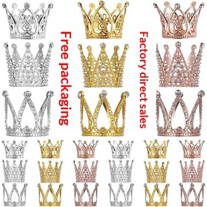 Decorazioni Fai-da-Te in Lega Metallica Rosa/Argento/Oro a Forma di Corona di Fiori per Laurea, Ringraziamento, Festa del Papà - Personalizzabili e Durevoli - Product Image 2