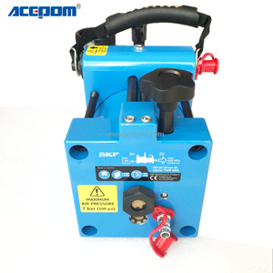 Pompa pneumatica e oliatore THAP400E risparmiare tempo rispetto alla pompa manuale - Product Image 6