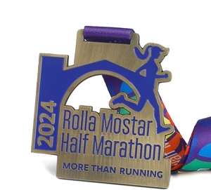 Médaille de finisseur de marathon, logo personnalisé conçu en usine, médaille en or avec ruban, médailles 3D de haute qualité pour les événements sportifs - Product Image 2