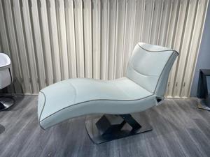 Table de massage de luxe réglable, confortable et portable, avec base en acier inoxydable et titane noir, table de beauté commerciale pour soins du visage - Product Image 5