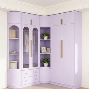 Armario de Lujo Personalizado con Puertas Batientes, Acabado Morado Pastel, Estilo Moderno Europeo con Tiradores Dorados y Nicho de Vidrio Arqueado - Product Image 4