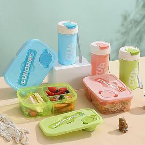 <span class=keywords><strong>Set</strong></span> Contenitore <span class=keywords><strong>per</strong></span> <span class=keywords><strong>Pranzo</strong></span> e Bottiglia d'Acqua in Plastica Trasparente da 950ML Senza BPA, Ermetico e Portatile <span class=keywords><strong>per</strong></span> Attività all'Aperto - Product Image 6