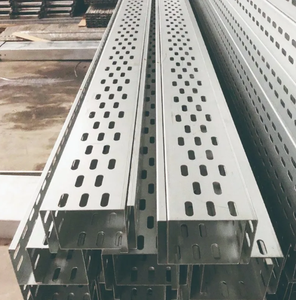 ถาดสายเคเบิลสเตนเลสแบบมีรูพรุนสำหรับใช้ในอุตสาหกรรมระบบจำหน่ายไฟฟ้าแบบมืออาชีพ - Product Image 1