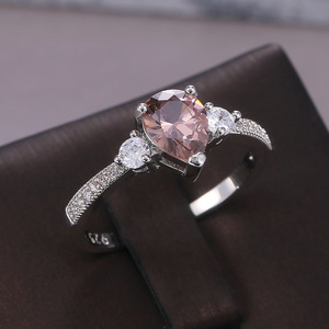 Anello a Goccia Marrone per Donne, Gioiello da Dito alla Moda con Pietra, per Uso Quotidiano - Product Image 3