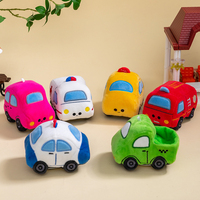 En gros, mini jouets en peluche pour enfants, véhicules de dessin animé (voiture, camion de police, camion de pompiers, ambulance), doux, pour machine à griffes