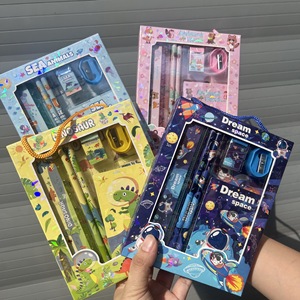 สัตว์ทะเลไดโนเสาร์ดรีมสเปซชุดเครื่องเขียนสำหรับเด็กอุปกรณ์การเรียนดินสอสีกล่องของขวัญ 18x15x2 ซม. - Product Image 1
