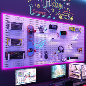ชั้นวางของติดผนังแบบไม่ต้องเจาะ Qinfeng White Pegboard สำหรับห้องเล่นเกม พร้อมตะขอและชั้นวาง - Product Image 1