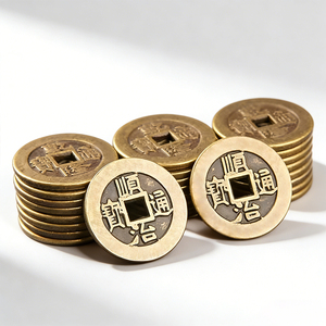 Portachiavi con Monete dei Cinque Imperatori, Amuleto Portafortuna, Moneta Antica, Nodo Cinese Rosso, Monete da Collezione, Regalo, Buona Fortuna - Product Image 3