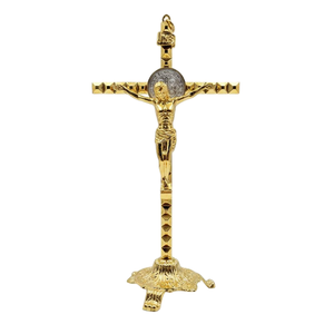 Crucifixo de Metal São Bento HT 29cm com Suporte Dourado, Estátua de Jesus Cristo, Presentes Religiosos Católicos, Decoração para Altar de Oração - Product Image 1