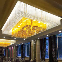 Grand Lustre Carré Moderne Personnalisé en Cristal K9 LED de Luxe pour Hall d'Hôtel et Villa avec Télécommande