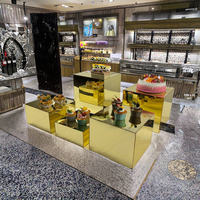 Présentoirs modernes en acrylique pour buffet, avec assemblage facile et surface polie, pour gâteaux, snacks et pauses thé