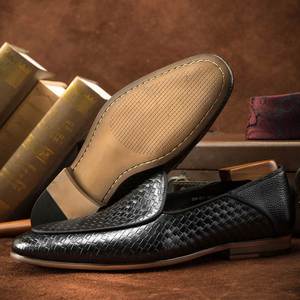 High Quality Handmade Genuine Cow Leather <b>Pointed</b> Toe Breathable Anti-Slip Lace-Up <b>Light</b> Weight Patchwork Men's Wedding Dress - Product Image 5