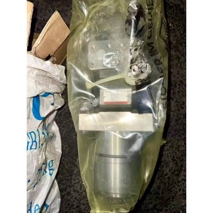 Válvula Servo Woodward PEO-G052A-W, Válvula de Control de 1/2 Pulgada de Diámetro de Puerto para Uso General - Product Image 2