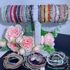 สร้อยข้อมือลูกปัดประดับเพชร4มม. วัสดุผสมสำหรับตกแต่งของขวัญแฟชั่น - Product Image 1