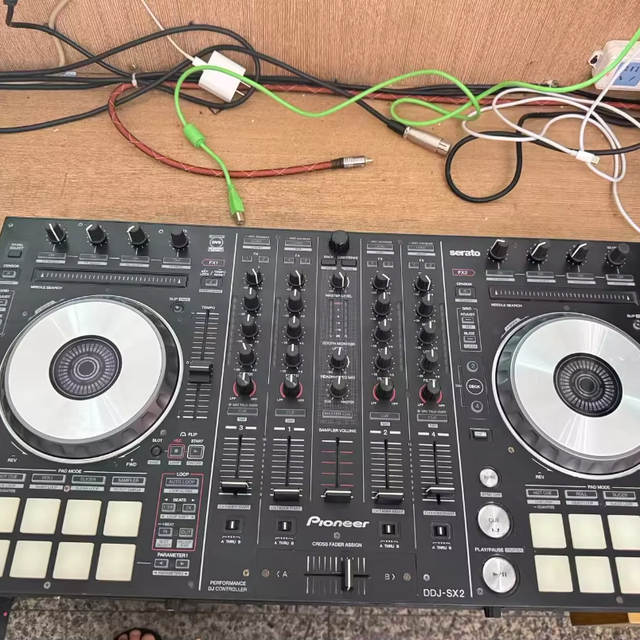 Pioneer DDJ-SX2 Ddjsx  Digital Serato DJ Pro Four-Channel Controller