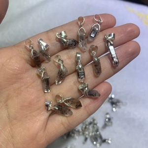 Colgante de Cuarzo de Doble Punta Transparente con Cristal Verde Diamante Herkimer, Alta Calidad, Tendencia de Moda, Meditación, Espiritualidad - Product Image 1