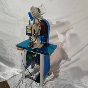 Poinçonneuse automatique d'oeillets de calendrier Perceuse de trous de sacs <span class=keywords><strong>à</strong></span> grande vitesse Machine Gormmet <span class=keywords><strong>à</strong></span> tête unique Poinçonneuse d'oeillets - Product Image 1