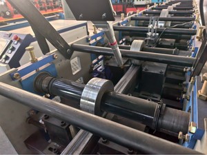 Ống hồ sơ ống hình thành dây chuyền sản xuất thép vuông và tròn ống thép mạ kẽm Máy làm - Product Image 4