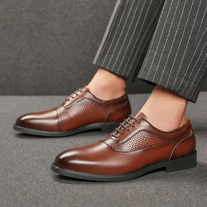 Chaussures Oxford en cuir véritable haut de gamme de style britannique pour hommes, à lacets, bout pointu, fabriquées à la main, imperméables, pour marié - Product Image 2