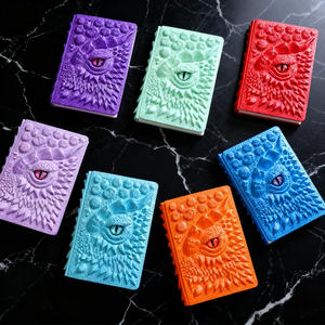 Großhandel klassische Dämonen augen 3D Harz geprägt Dragon Book Journal A5 Journal Vintage Notebook - Product Image 6