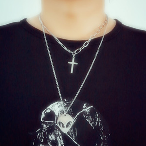 Collier pendentif croix empilable en acier titane style rétro simple, plaqué argent, unisexe, bijoux de mode hip-hop - Product Image 1