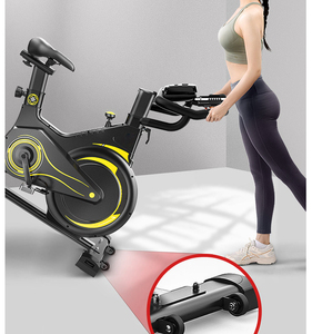 Volant réglable <span class=keywords><strong>vélo</strong></span> Cardio Gym équipement auto-<span class=keywords><strong>générateur</strong></span> <span class=keywords><strong>d</strong></span>'<span class=keywords><strong>électricité</strong></span> Spinning Bike exercice Fit Bike pour la perte de poids - Product Image 5