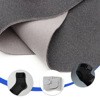Tissu composite en mousse PU laminée triple couche de velours et maille, idéal pour les casques de moto et les protections.