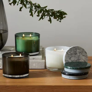 Bougie dans un bocal en verre, luxe, étiquette privée personnalisée, bougies parfumées en cire de soja avec couvercle en métal et emballage en boîtes - Product Image 4