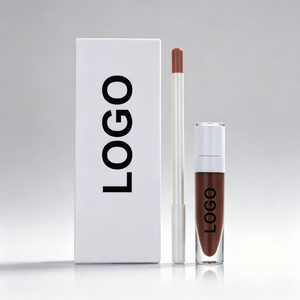 Kit Lèvres Marque Blanche : Gloss et Crayon à Lèvres Ultra Pigmentés, Ultra Hydratants, Longue Tenue, Fini Brillant – Vente en Gros - Product Image 1
