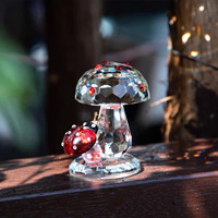 Ornements de bureau en verre cristal en forme d'animaux, petits cadeaux, artisanat champignon de dessin animé, décorations amusantes anti-stress