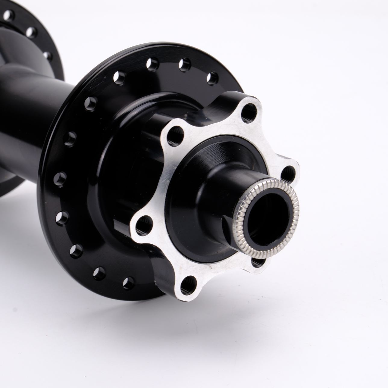 シルバー 完組リアホイール 黒ハブ シルバー 完組リアホイール 黒ハブ シルバー 完組リアホイール 黒ハブ