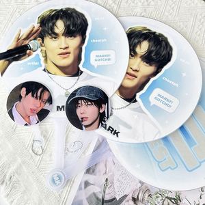 Abanicos de Mano de Plástico Blanco con Forma de Corazón, Impresión a Doble Cara, Personalizados al por Mayor, Lindos y Redondos, para Regalo Kpop - Product Image 2