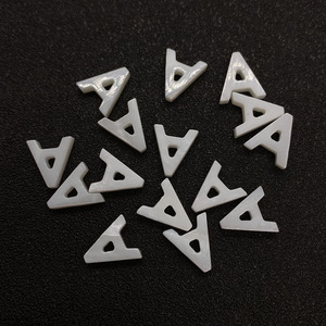 <span class=keywords><strong>Letras</strong></span> de Nácar de Agua Dulce al por Mayor, <span class=keywords><strong>Letras</strong></span> de Madreperla, Cuentas de Concha, Cuentas del Alfabeto para Hacer Joyería DIY - Product Image 6