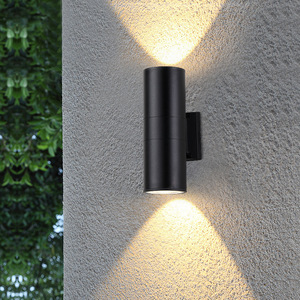 Éclairage de jardin LED mural extérieur en alliage d'aluminium étanche 2700K blanc chaud doux, angle de faisceau de 20 degrés, garantie 10 ans - Product Image 5