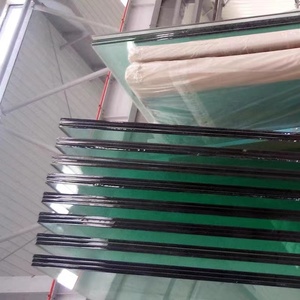 Fabriek Hot Selling 8 + 8 + 8Mm Dik Gelamineerd Veiligheidsglas Prijs Voor Het Bouwen Van Traphandelaren - Product Image 2