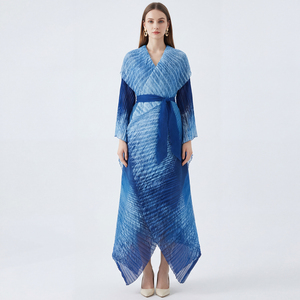 Nuovo Design 2026: Completo Due Pezzi in Tessuto Lavabile Plissettato, Gonna a Maniche Lunghe Irregolare, Abito Lungo Casual <span class=keywords><strong>da</strong></span> Donna Mediorientale - Product Image 3