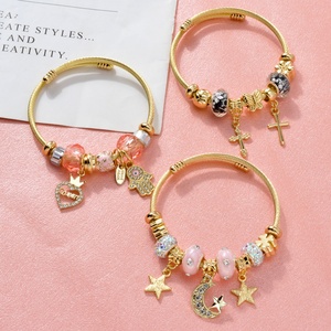 Pulsera Ajustable de Acero Inoxidable con Dije de Cruz de Circonita y Cristal Chapado en Oro de 18k Europeo para Mujer - Product Image 1