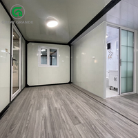 Maison conteneur de 40 pieds adaptée aux environnements froids, 3 chambres, préfabriquée, mobile, extensible, modulaire, portable pour l'Argentine