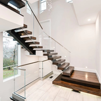 Escalier droit à poutre simple haute performance avec marches classiques en bois massif pour villa
