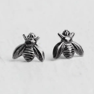 Orecchini a Perno a Forma di Ape per Donne, Accessori per Orecchie Semplici e Carini per Uso Quotidiano - Product Image 5