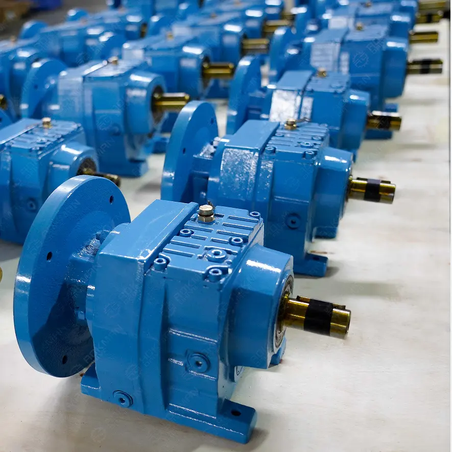 AOKMAN High Efficiency R Series in Line Helical Gearbox Without Motor for Belt Conveyor