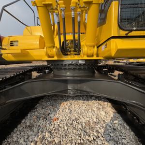 รถขุดโคมัตสึ PC300 มือสอง 30 ตัน รุ่น PC300-7/PC300-9 รถขุดตีนตะขาบประสิทธิภาพสูง พร้อมการรับประกัน เครื่องยนต์และปั๊มคัมมินส์ - Product Image 5