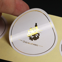 Autocollant en papier kraft imperméable personnalisé avec estampage à chaud en feuille d'or transparente, étiquette transparente avec votre logo